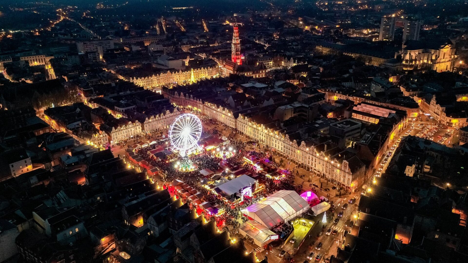 Ville de Noël d'Arras vue du ciel - Julien Mellin - Ville d'Arras