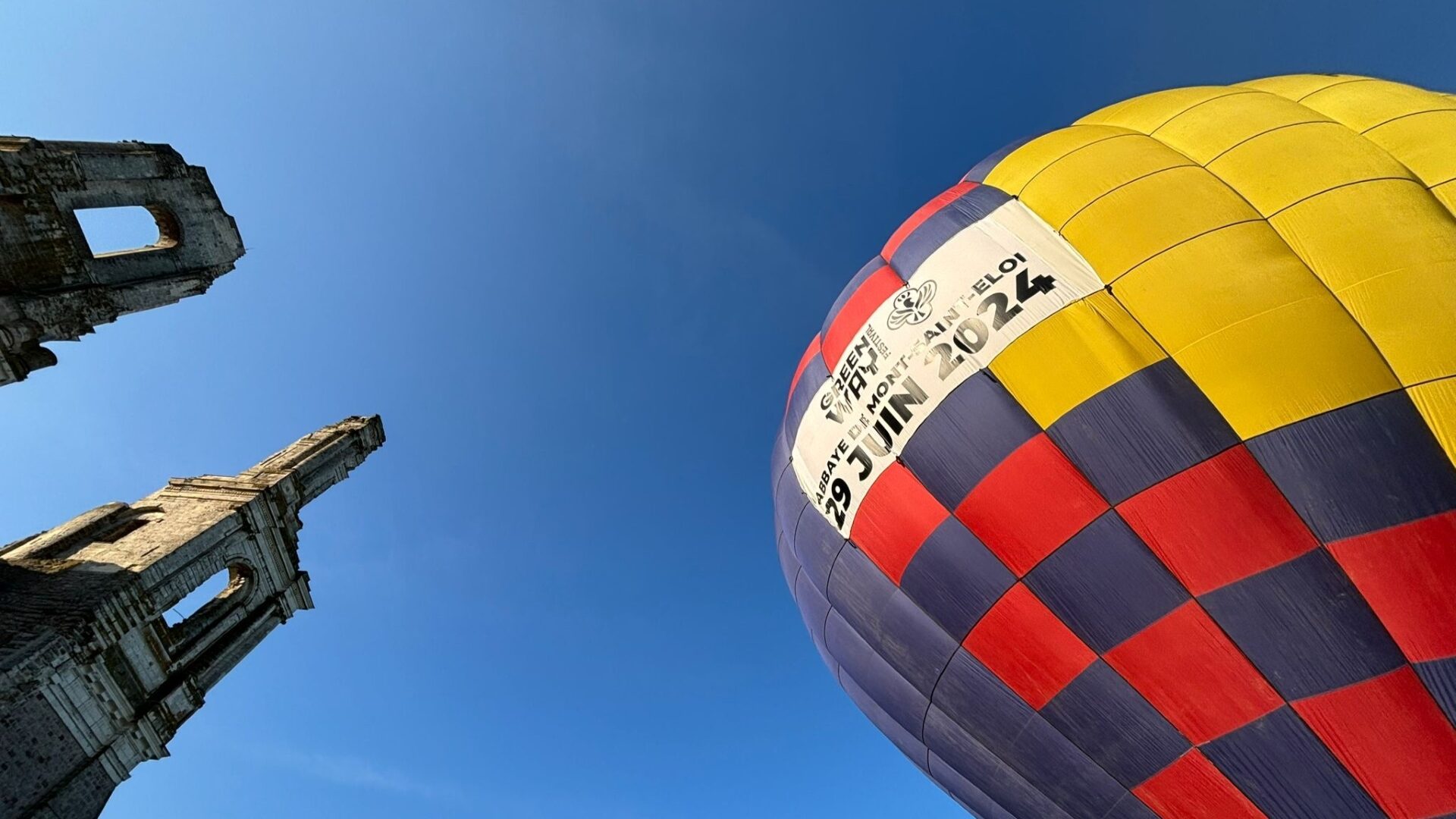 Montgolfière à Mont-Saint-Éloi